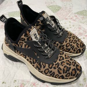 Steve Madden Myles Leopard Print